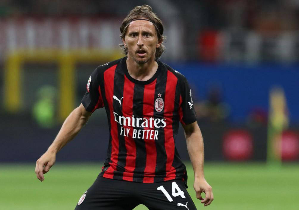 每体：已有323名巴萨会员转卖门票给法鹰球迷，这些票将作废