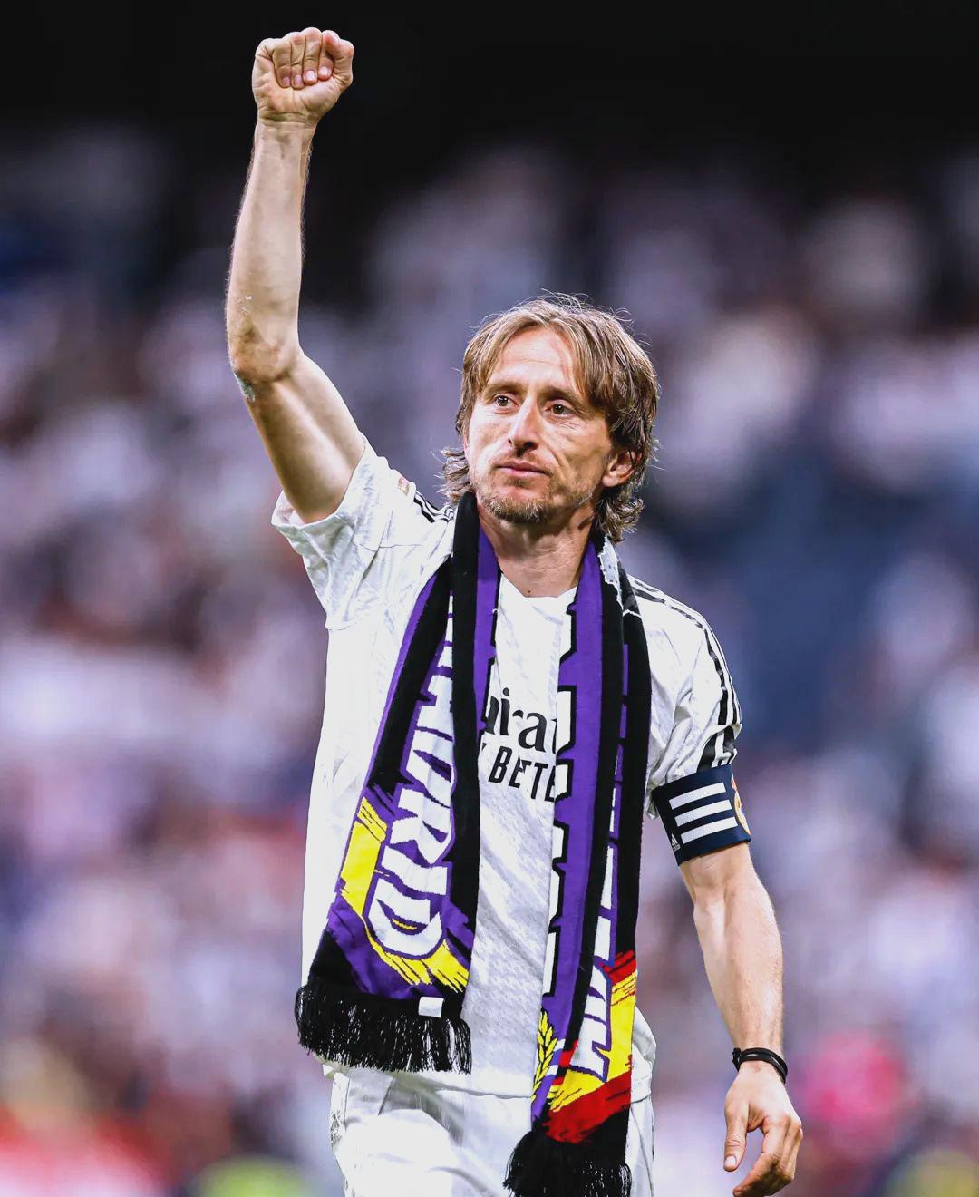 五万人齐喊他的名字，太燃